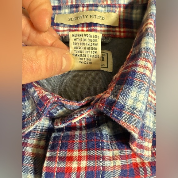 L.L. BEAN Men's red and blue plaid button down shirt size S - Picture 3 of 12